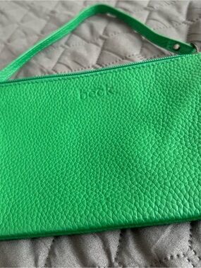 BECK BAGS Italian Pebbled Leather Wristlet